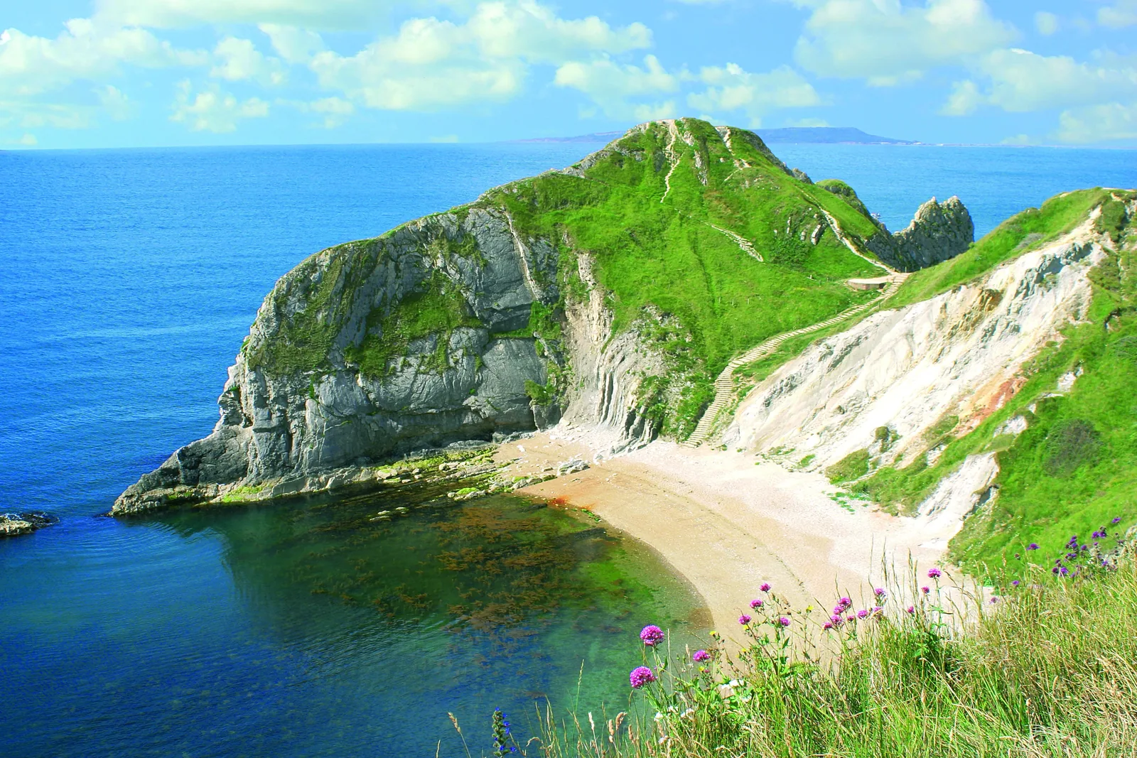 Man o' War Bay — a secluded cove just east of Durdle Door