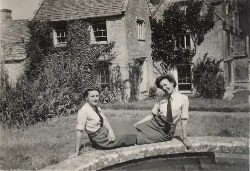 WAAFs stationed at Tyneham during wartime, 1941–1943